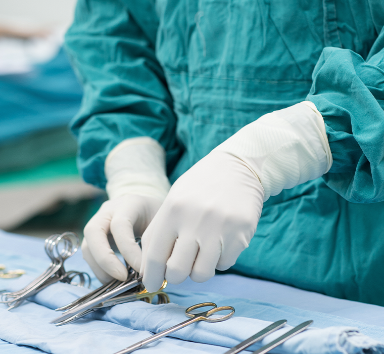 Tracking solutions to optimize the movement of doctors and nurses